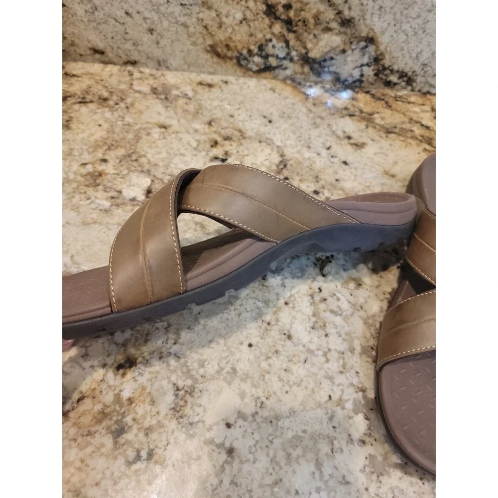 Vionic Men's Holbrook Criss Cross Slip On Sandals Brown Leather Size 13